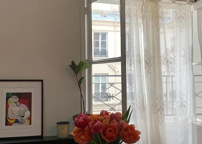 Cozy Mezzanine In The Heart Of